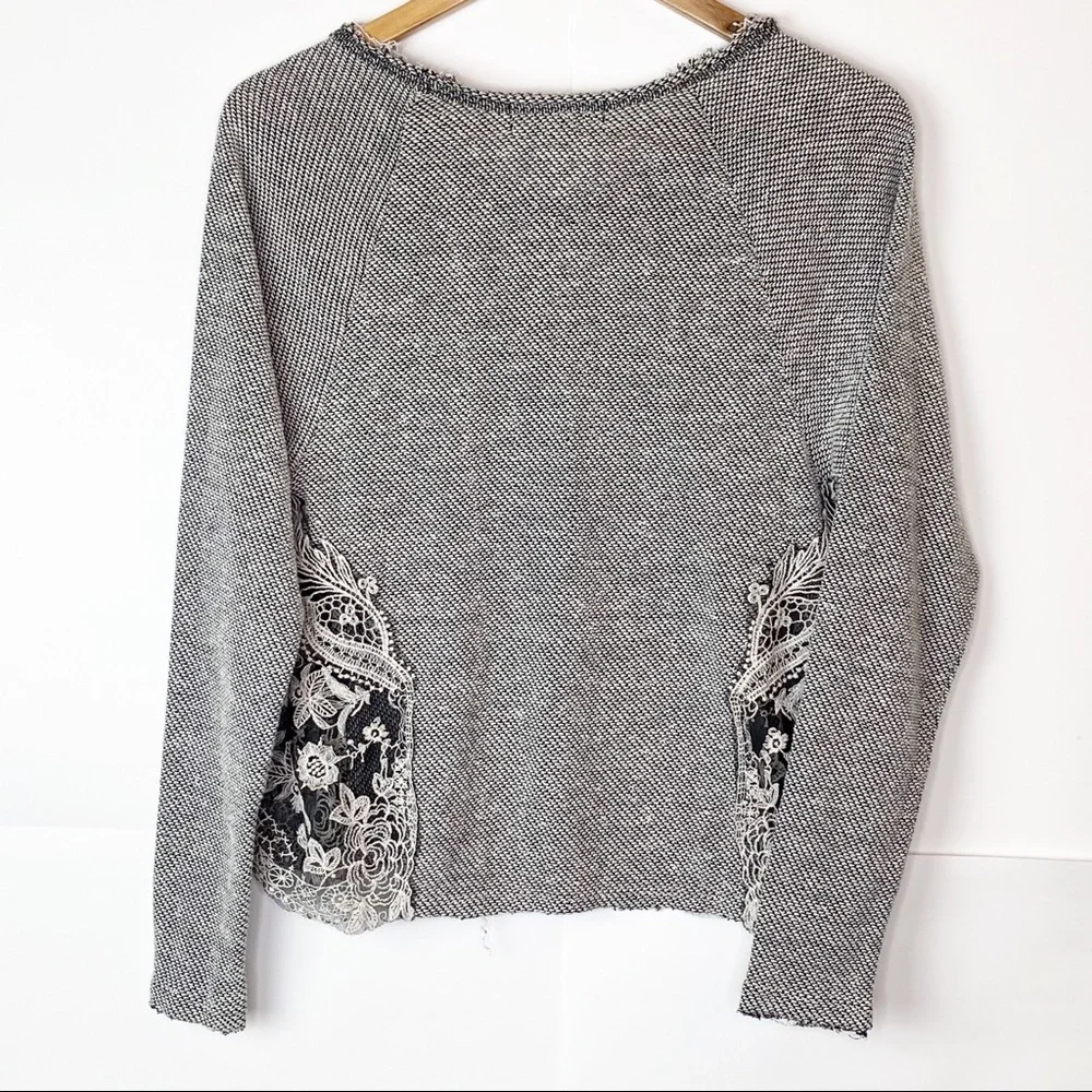 EUC Staring At Stars Distressd Lace Inset Pullover